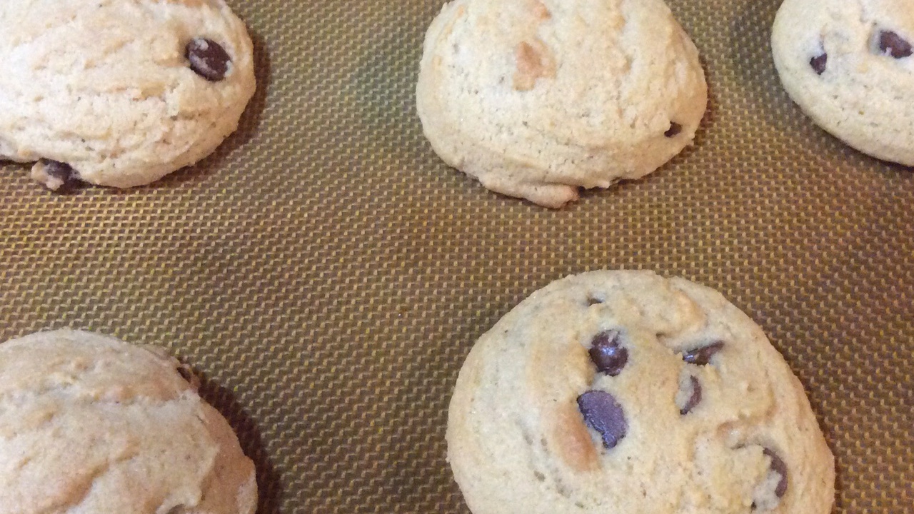 allergy-friendly-chocolate-chip-cookies-recipe-fresco