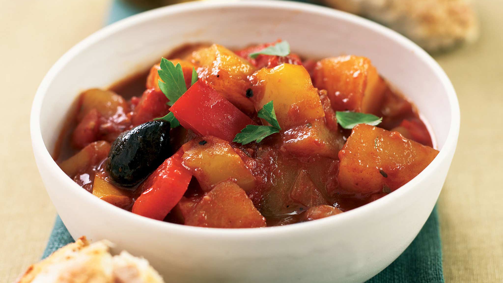 Slow Cooker Spanish Potatoes Recipe Fresco