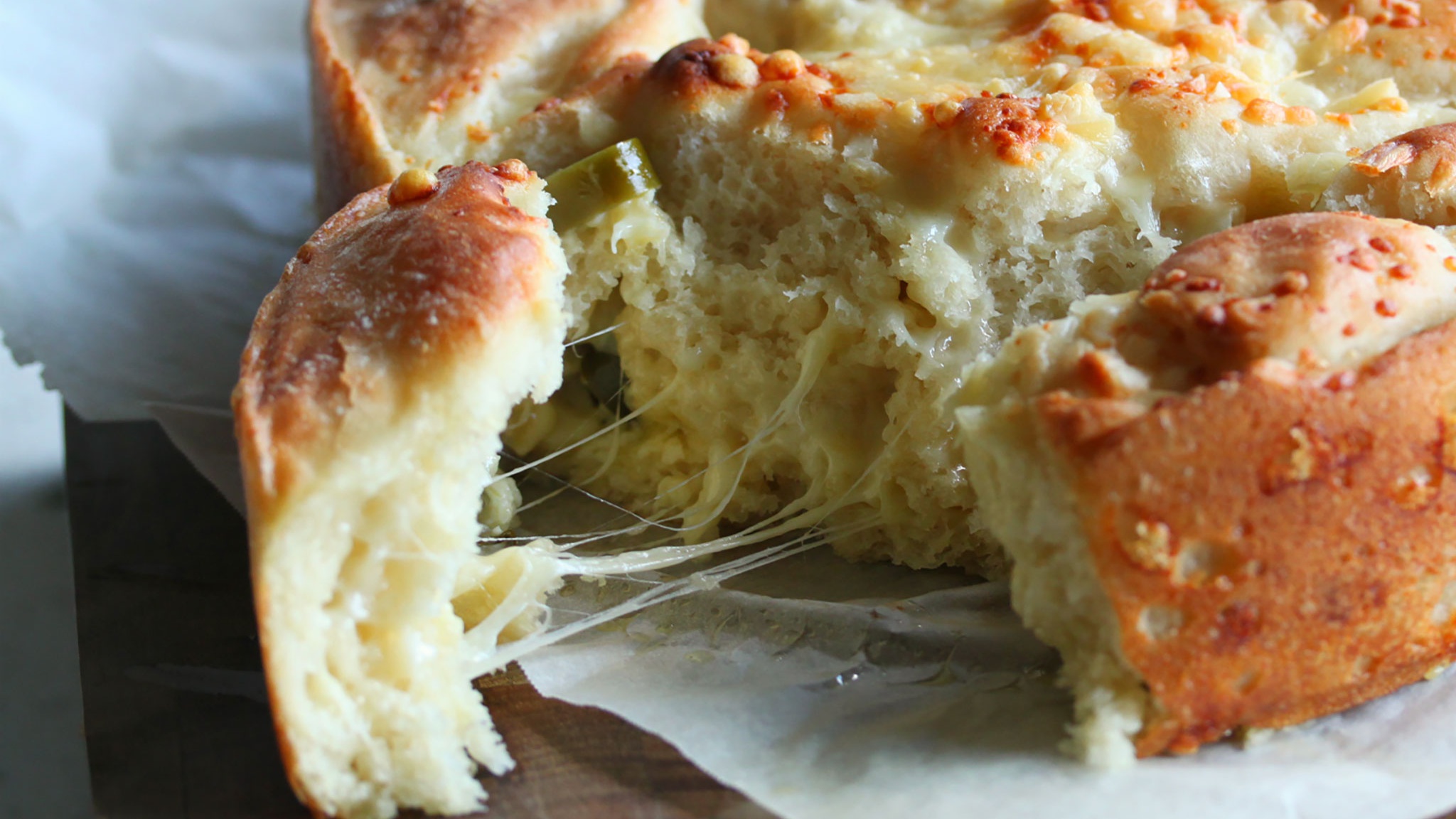 Jalapeño and Cheese Pull Apart Bread Recipe Fresco