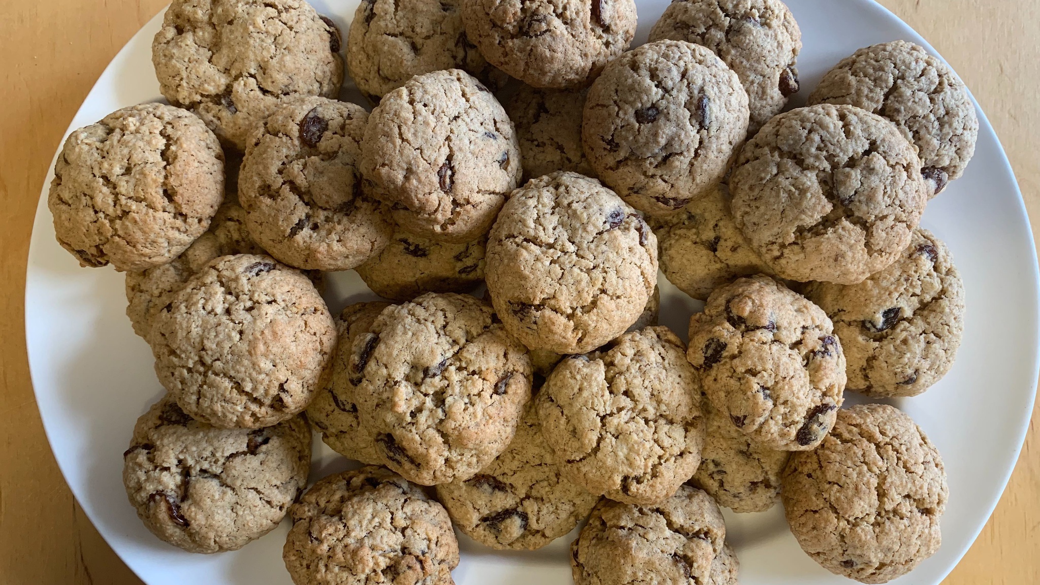 Garam masala oatmeal raisin cookies Recipe Fresco